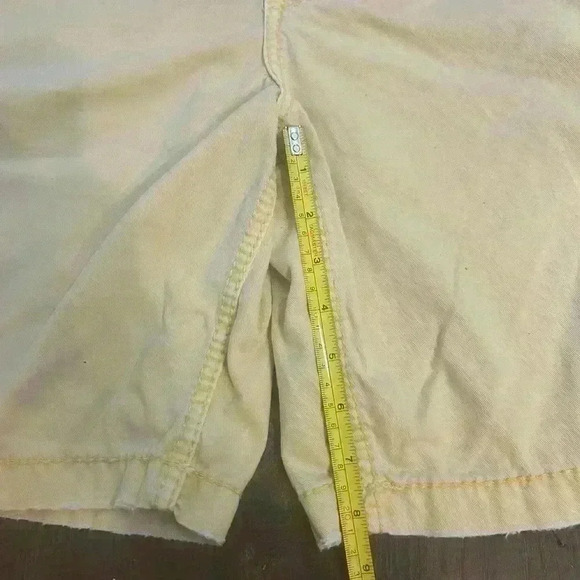True Religion Y2K Men’s 40 Canary Yellow Distressed Heavyweight Cargo Shorts - Picture 11 of 15